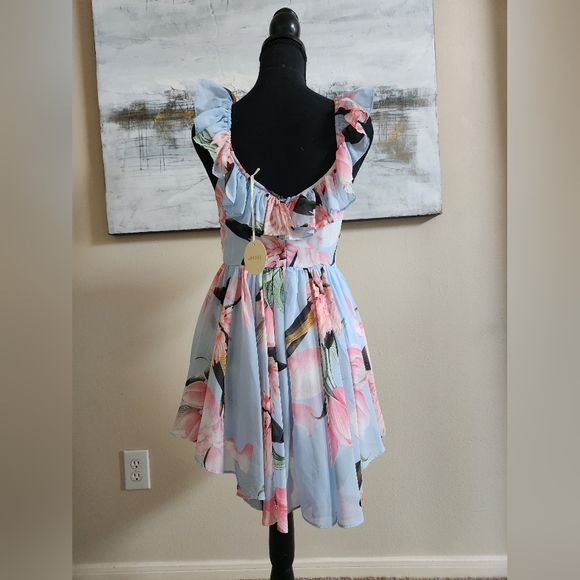 Floral Flowing Spring mini dress size M - Picture 3 of 3